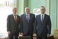 2018 - Konference rozpočet a finanční vize měst a obcí, zleva-hlavní ekonom KB Vejmělek, Cityfinance Tesař, předseda ČSÚ Rojíček